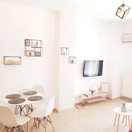 Magenta Ruby #dterra Apartments# Free Private Parking!! Apartament