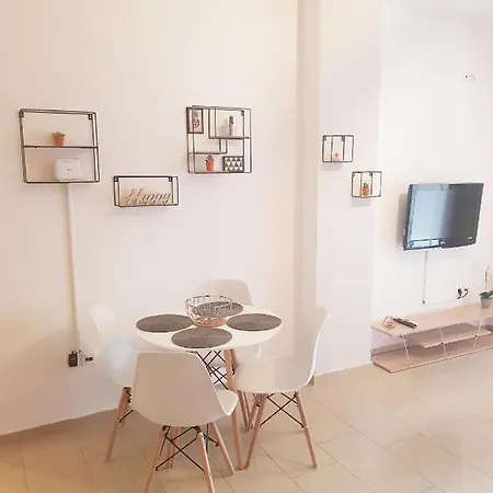 Magenta Ruby #dterra Apartments# Free Private Parking!! Салоники