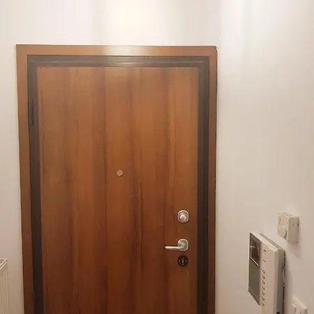 Magenta Ruby #dterra Apartments# Free Private Parking!! * Salonicco